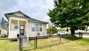 2 of 11 Great Gresham Home On Corner Lot, Fully Fenced! House for rent in Gresham, OR