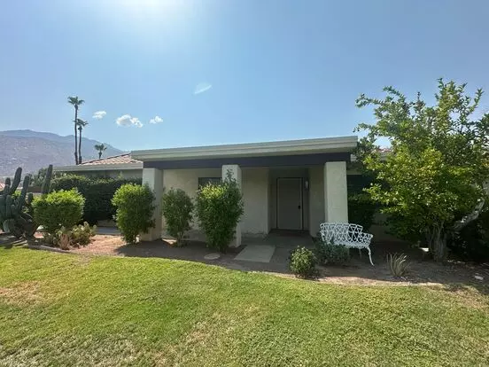 Available Now 3 Bed / 2 Bath Condo In Palm Springs!! Apartment for rent in Palm Springs, CA Available Now 3 Bed / 2 Bath Condo In Palm Springs!! Apartment for rent in Palm Springs, CA