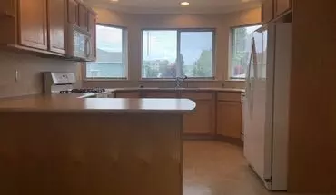 3 of 16 Walnut Grove 2 Bedroom, 2 Bath Condominium Apartment for rent in Bellingham, WA
