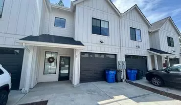 2 of 17 11015 NE 26th - Unit 06 Apartment for rent in Vancouver, WA