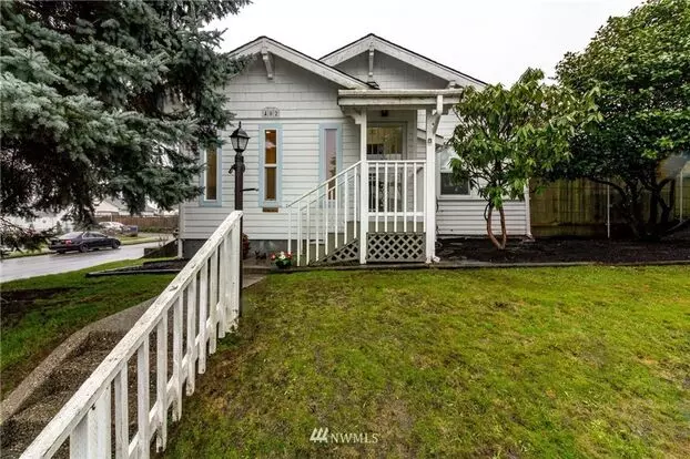 Tac T 402 S 58th Street Apartment for rent in Tacoma, WA