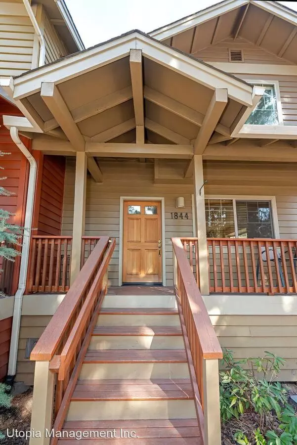 1844 NW Shevlin Park Rd House for rent in Bend, OR