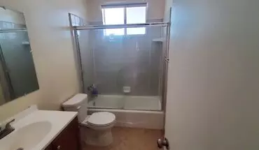 3 of 16 Gd T 4458 Apartment for rent in Sherman Oaks, CA
