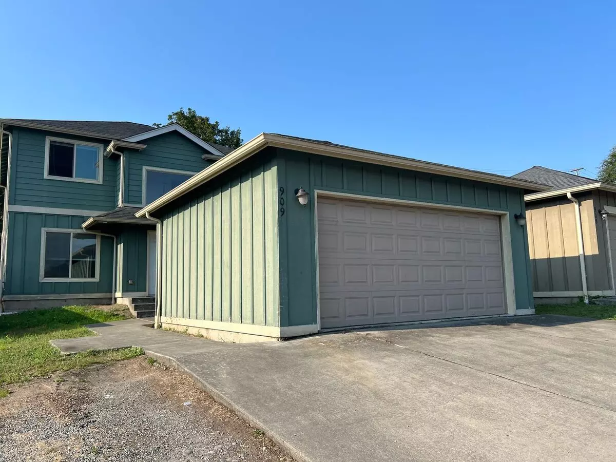 5 Bedroom 2.5 Bath House With Detached Garage Close To Shopping, Wwu, & Whatcom Falls House for rent in Bellingham, WA