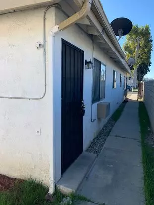 918-920 Calhoun Pl Apartment for rent in Hemet, CA