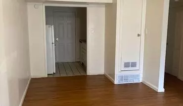 3 of 11 31 N Evergreen Apartment for rent in Memphis, TN