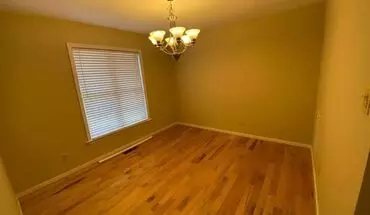 4 of 19 Luxurious 3 Bed, 2.5 Bath Transitional With Attached 1 Car Garage In The Heart Of Midlothian House for rent in Midlothian, VA
