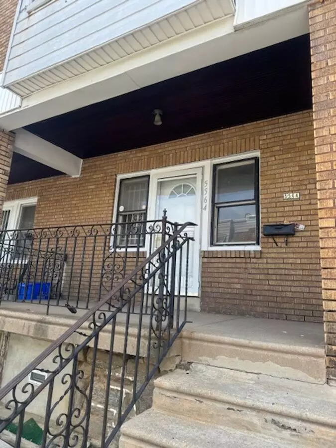 Front Porch Row - Oak Lane (section 8 Vourcher Holders Only) House for rent in Philadelphia, PA