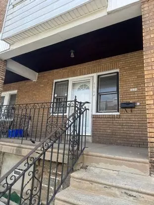 Front Porch Row - Oak Lane (section 8 Vourcher Holders Only) Apartment for rent in Philadelphia, PA