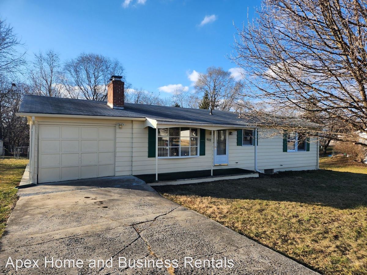 602 Central Ave Martinsburg, WV House for Rent Rentable