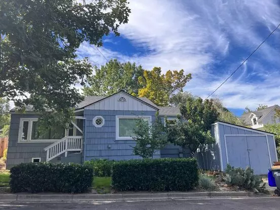 509 Scenic Dr Apartment for rent in Ashland, OR