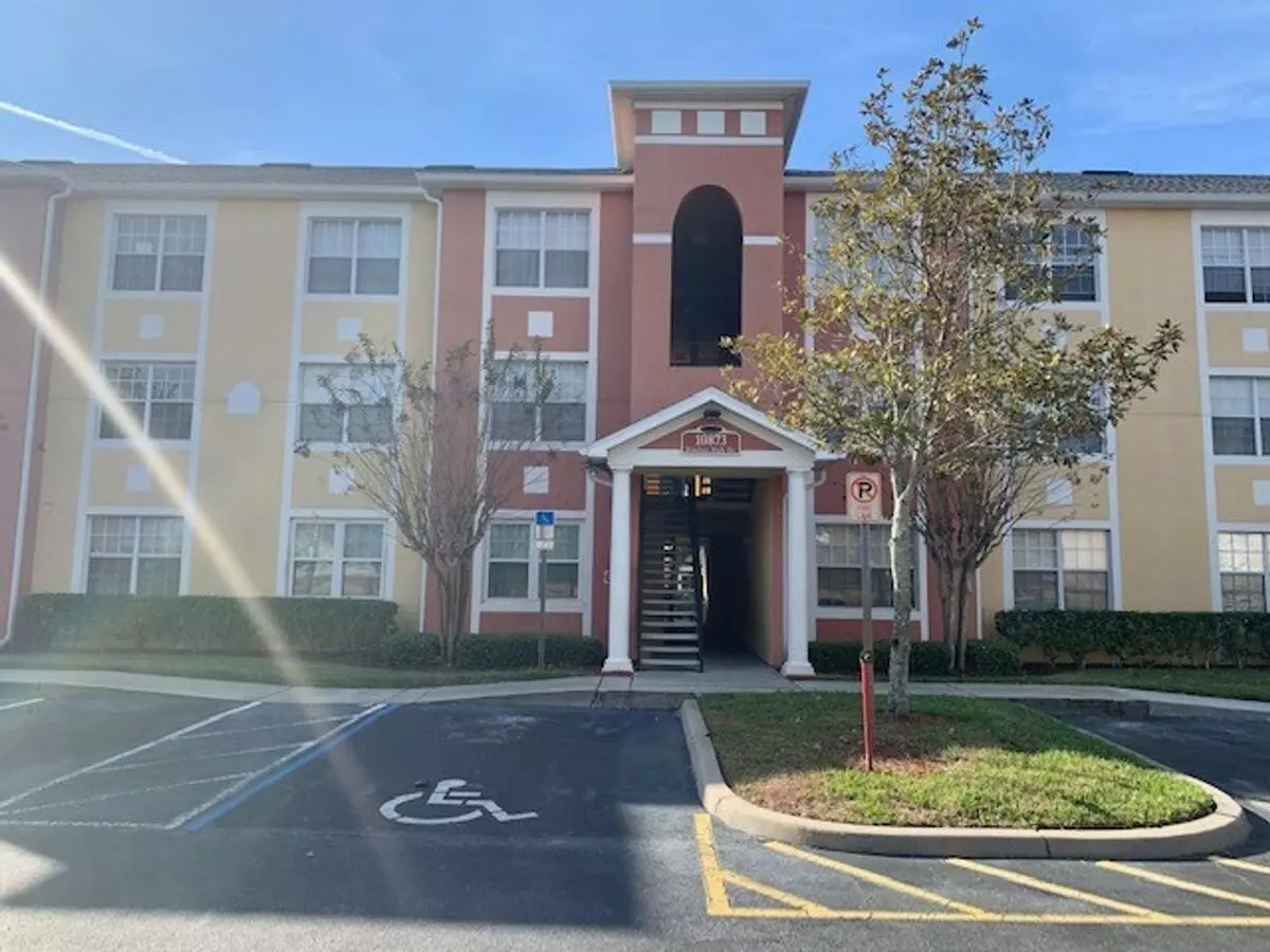 Move In By 6/30 And Receive 2 Weeks Off Your First Month's Rent!!! Gorgeous 2-bed, 2-bath Condo With Pond And Fountain Views At Palm Villas Condominiums! Apartment for rent in Orlando, FL