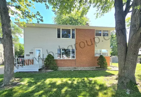 8059 27th Ave Apartment for rent in Kenosha, WI