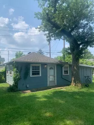 712.5 East Cottage Grove Avenue Apartment for rent in Bloomington, IN 712.5 East Cottage Grove Avenue Apartment for rent in Bloomington, IN