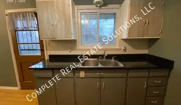 4 of 15 348 Clark Ave House for rent in Beech Grove, IN