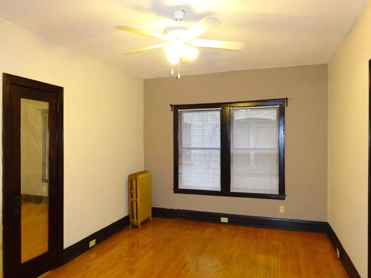 20 - 1536 Lasalle Apartment for rent in Minneapolis, MN