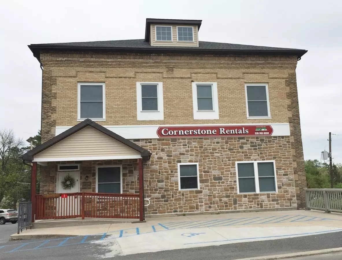 Rcor4 Apartment for rent in Woolrich, PA
