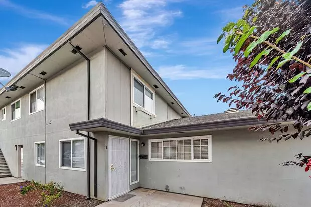 2 Story Condo In Charry Plaza Hoa Apartment for rent in San Jose, CA