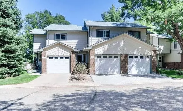 Bright And Open Lafayette Townhouse Close To Schools Apartment for rent in Lafayette, CO Bright And Open Lafayette Townhouse Close To Schools Apartment for rent in Lafayette, CO