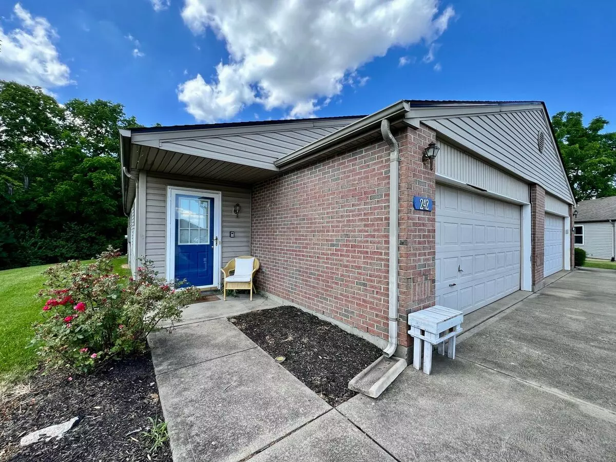 Fully Furnished Rental Home For Corporate Housing Or Insurance Stays House for rent in Monroe, OH