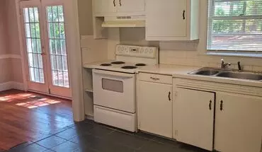 3 of 12 Single Family Home House for rent in Greenville, NC