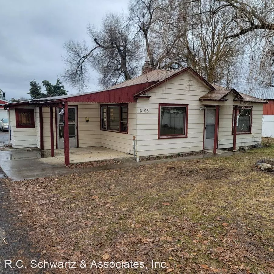 6806 N. Altamont House for rent in Spokane, WA