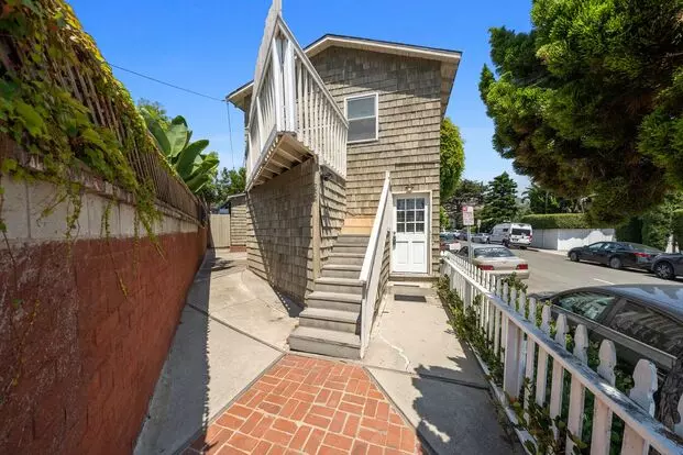 254 Cypress Dr Apartment for rent in Laguna Beach, CA
