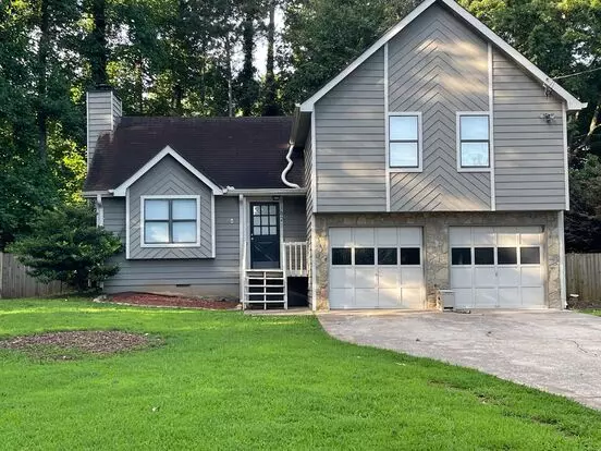 Modern Elegance In Brookwood School District – Available Now! Apartment for rent in Lawrenceville, GA