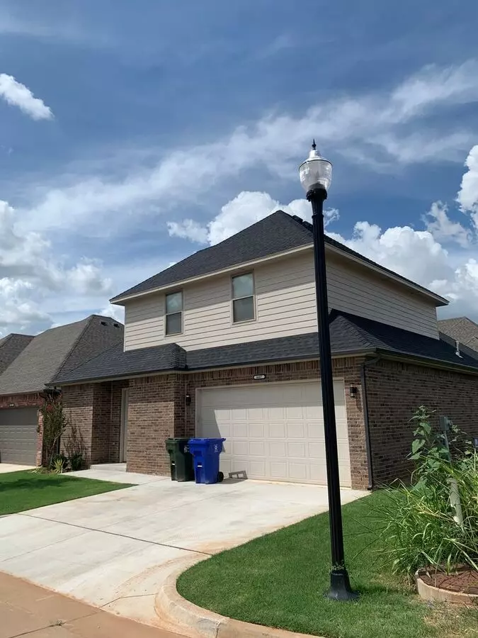 3 Bed, 2.5 Bath Home In Sought After Gated Community In Nw Norman House for rent in Norman, OK