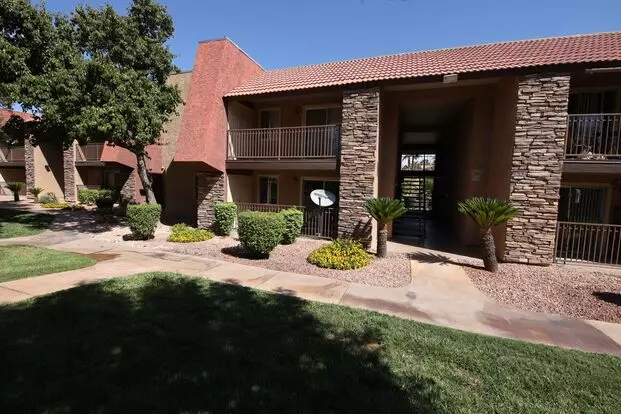 Bella Vita Condo - Guard Gated - Lower Unit Apartment for rent in Las Vegas, NV