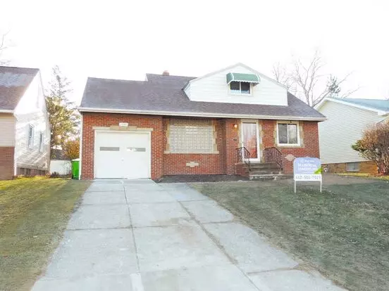 3 Bed - 2 Full Bath Cape Cod For Rent In Euclid! Apartment for rent in Euclid, OH