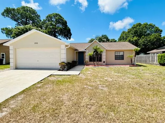 895 Wandering Pine Trl Apartment for rent in Rockledge, FL