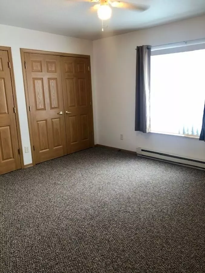1036 Meadowview Ln Apartment for rent in Pillager, MN