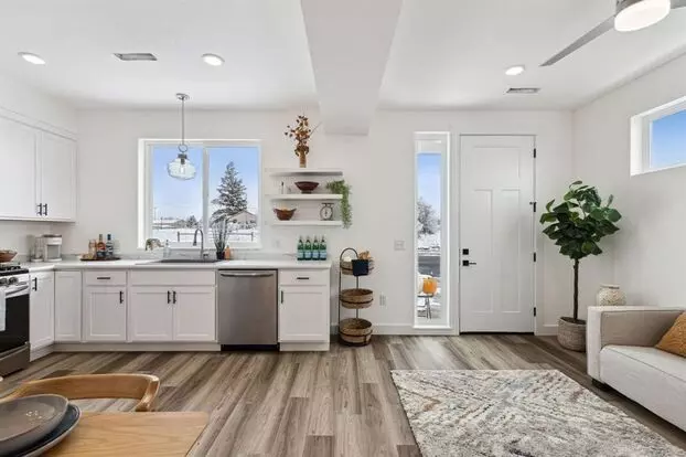 1055 Learning Loop Apartment for rent in Hamilton, MT