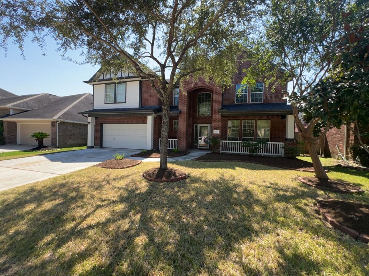 View of Luxury Living With Private Movie Room - ***ask... Apartments Houston, TX