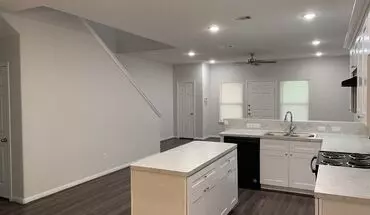5 of 28 7610 Bellingham Dr Apartment for rent in Houston, TX