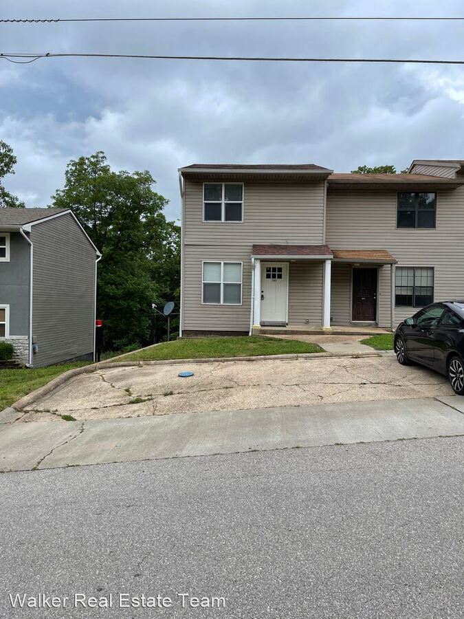 136 Vickie Lynn Ln Unit D St Robert, MO House for Rent