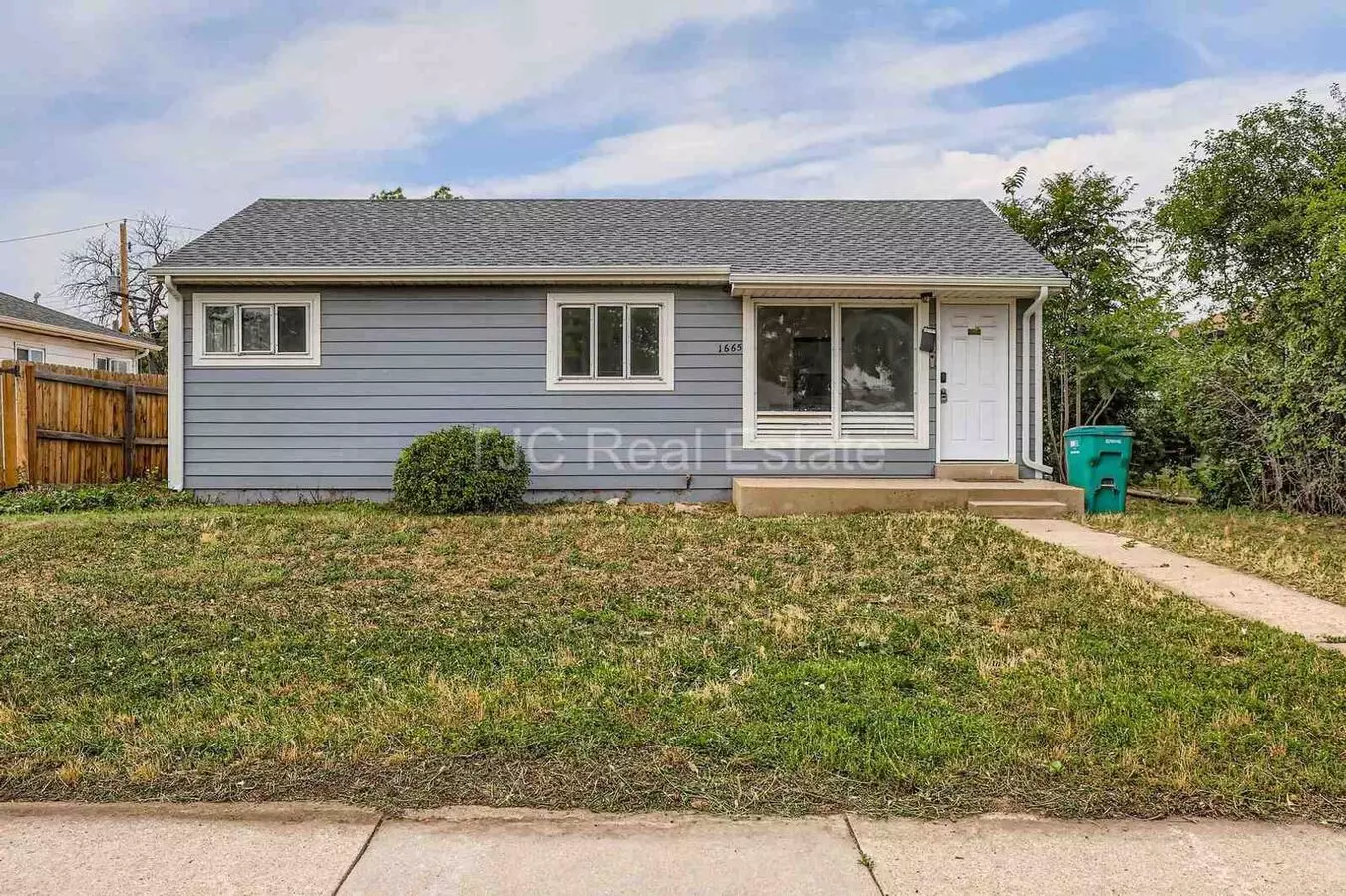 1665 Lima St House for rent in Aurora, CO