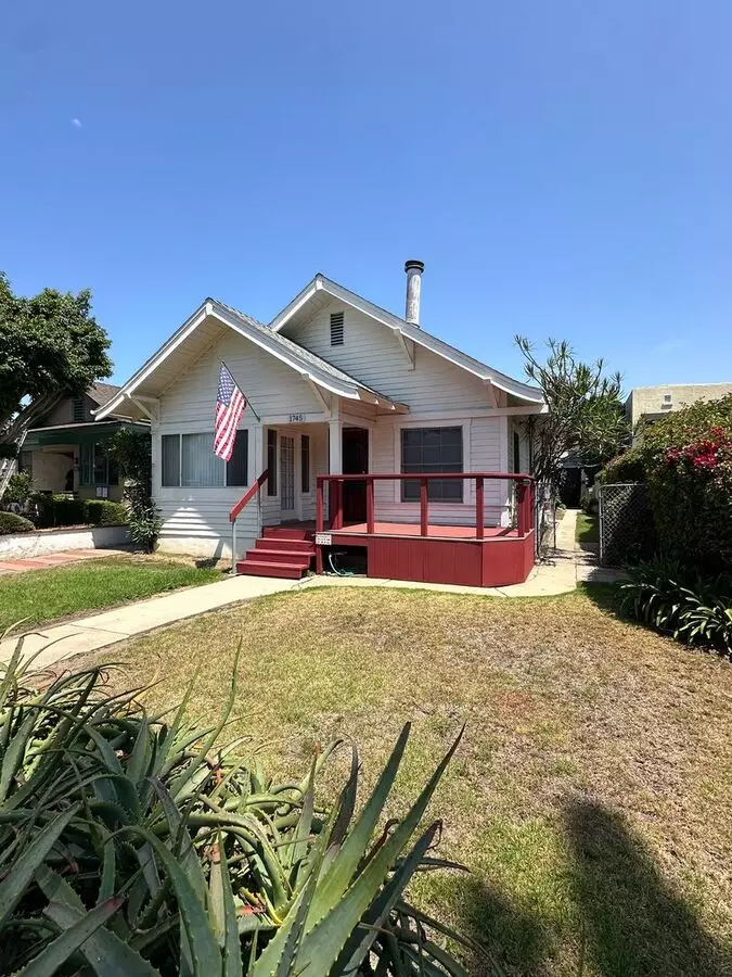 Ae - 1745 E 3rd St Apartment for rent in Long Beach, CA