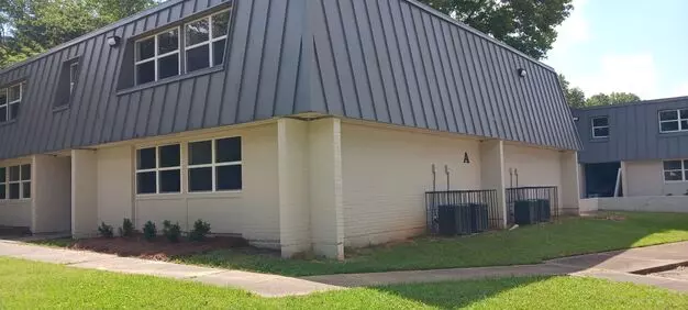 433 Meadowlark Dr Apt A1, Canton, Ms Apartment for rent in Canton, MS