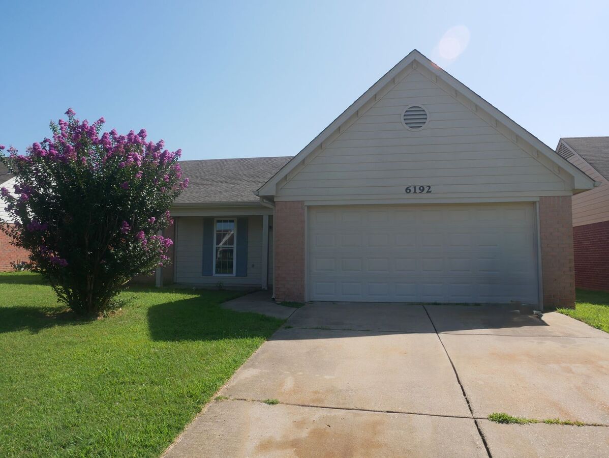 6192 Magnolia Lakes Dr Olive Branch, MS House for Rent