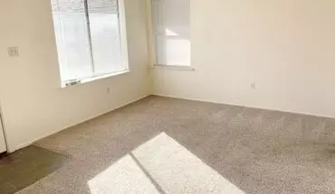 2 of 10 Kings Court- Kc Apartment for rent in Corvallis, OR