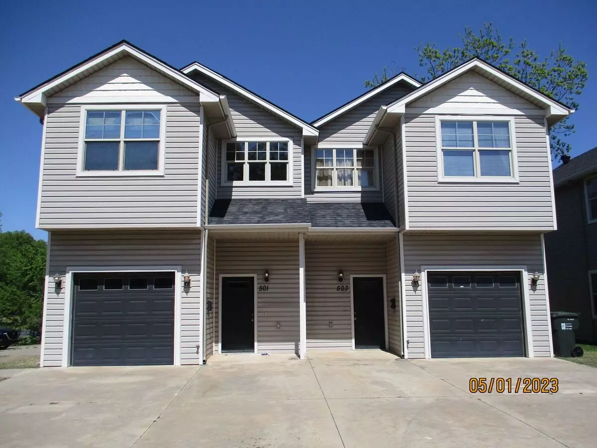 (3) Bed/(2.5) Bath Townhouse In Core Norman! Avail Now! House for rent in Norman, OK