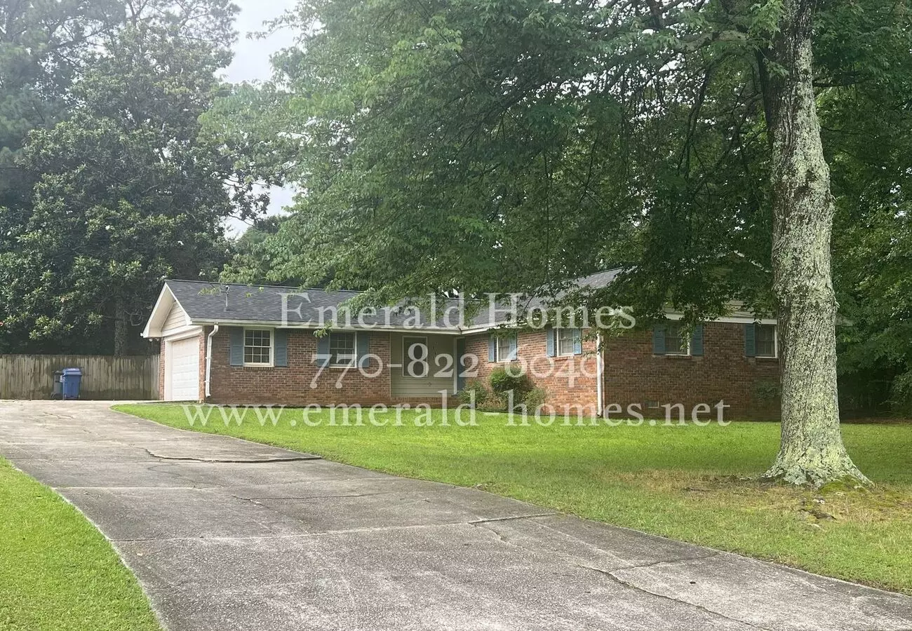 !!!warning: Avoid Scams Confirm Rental At 770-822-6040!! Now Available!!! Ranch 3 Bedroom House With A Garage! House for rent in Snellville, GA