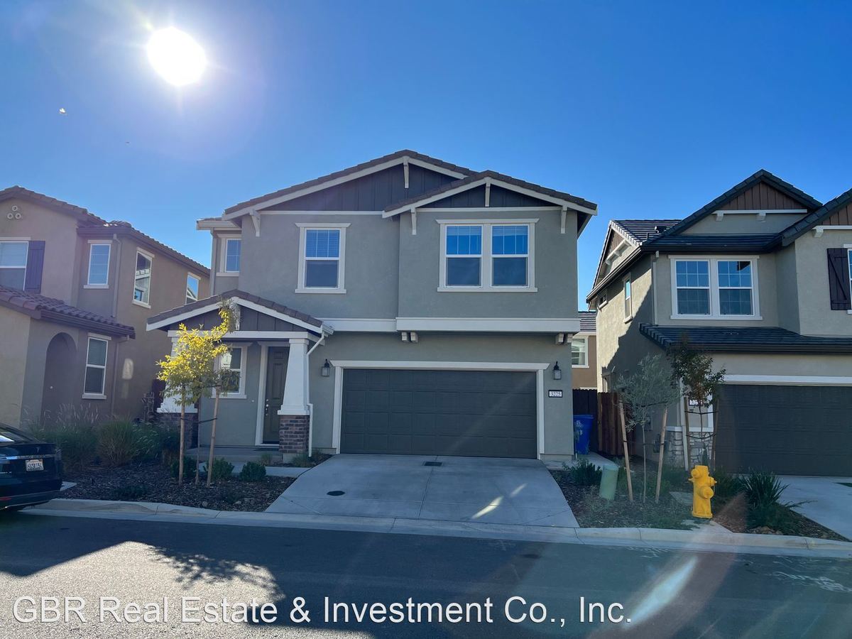 3225 Auburn Leaf Loop Folsom, CA House for Rent