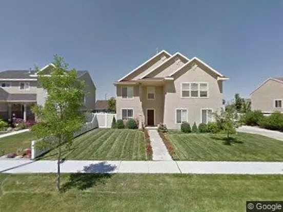 Beautiful 2 Story Home W Attached 2 Car Garage Apartment for rent in Springville, UT