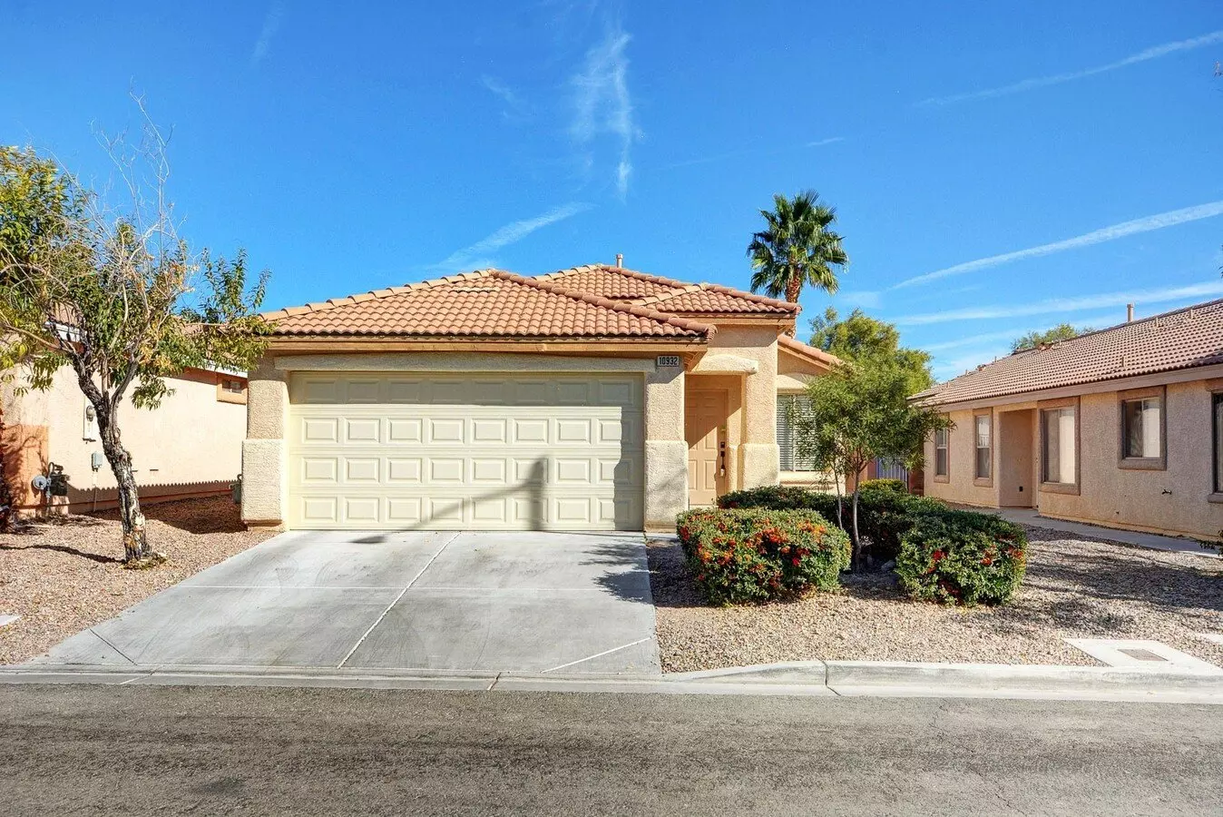Incredible Single Story Southern Highlands Home! House for rent in Las Vegas, NV