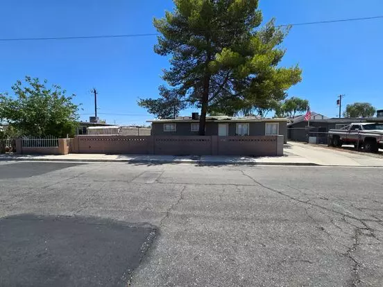Single Story 3 Bedroom House Ready For Move In!! Apartment for rent in N Las Vegas, NV
