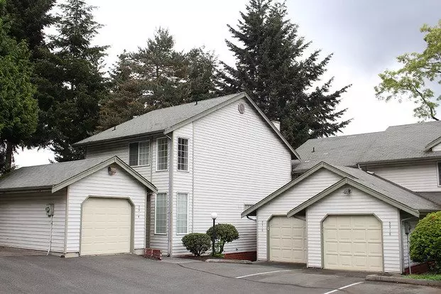 Griffin 12 Townhouses Apartment for rent in Kirkland, WA