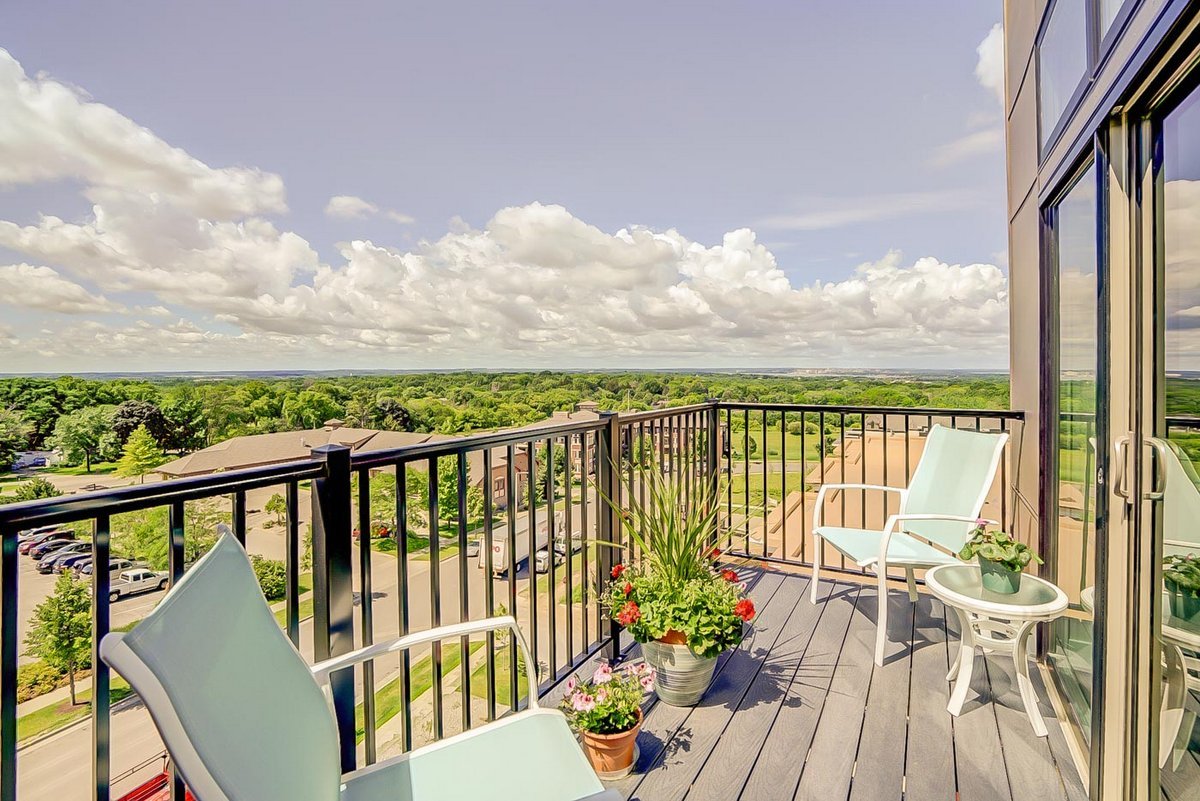 The View Apartments 818 North Star Drive Madison, WI